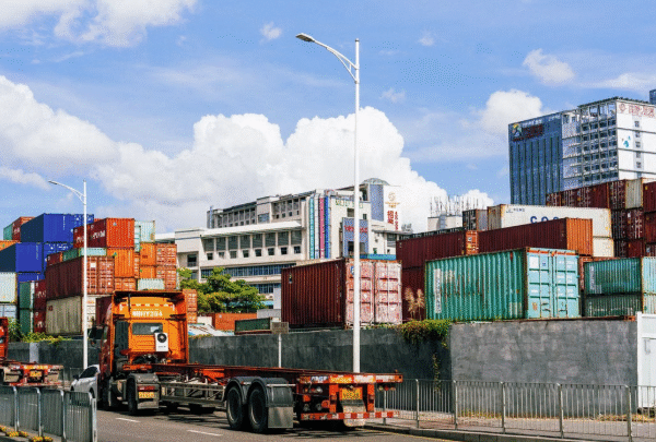 The Challenges Businesses Overcame with Professional Freight Management