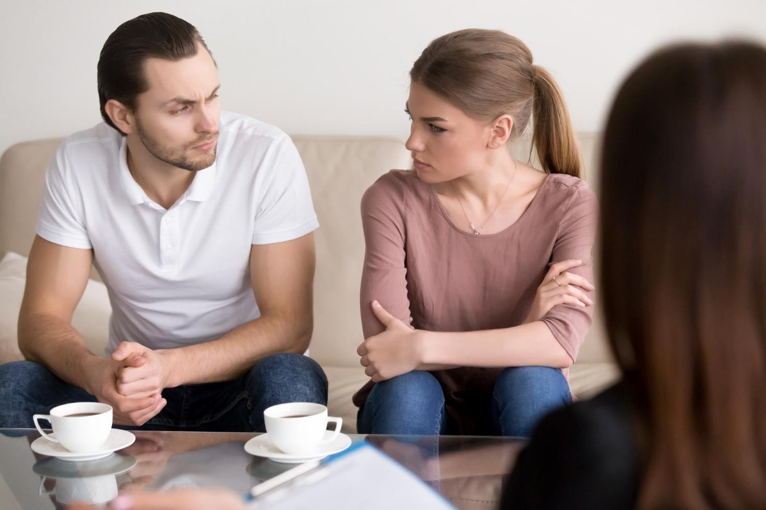 When Should You Consider Seeing a Relationship Counselor?ac