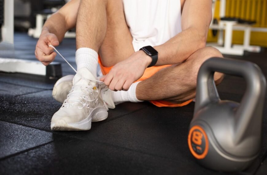 Tips for Choosing Comfortable Weight Lifting Shoes for Regular Use
