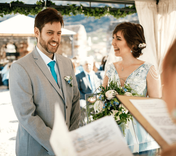 Choosing Small Wedding Packages for a Personal Wedding Experience